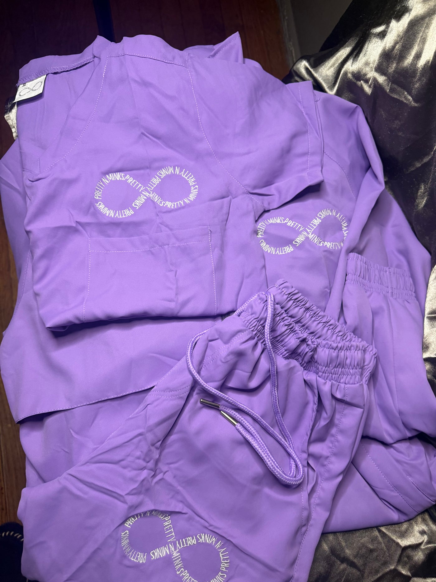 LILAC SCRUB SET