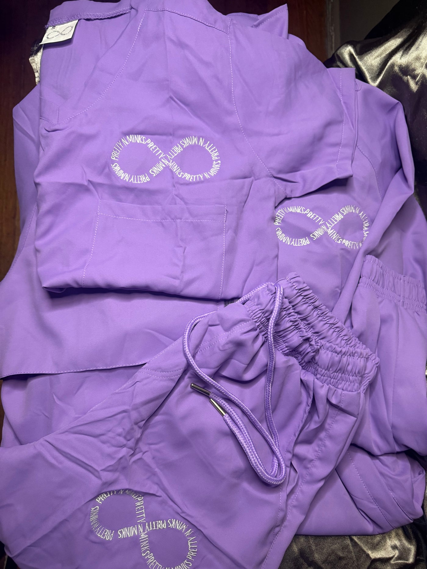 LILAC SCRUB SET