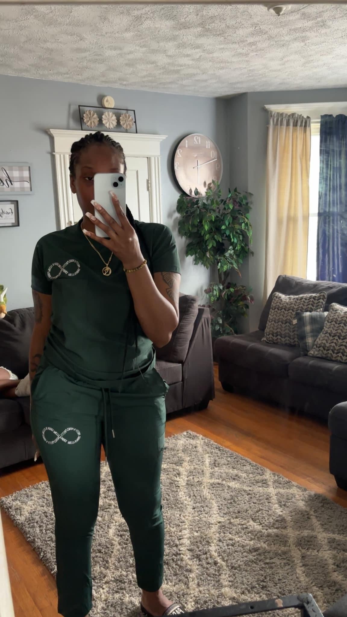 OLIVE GREEN SCRUB SET