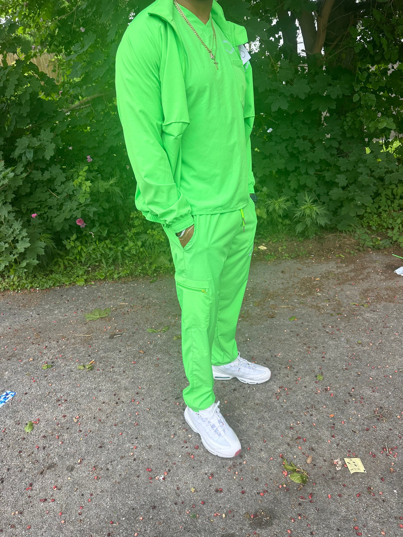 LIGHT GREEN SCRUB SET